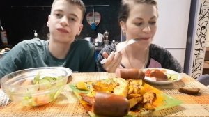 МУКБАНГ САРДЕЛЬКИ/КАРТОФЕЛЬ/САЛАТ