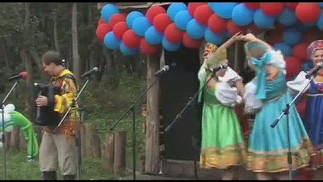 Фольклорный ансамбль у барина