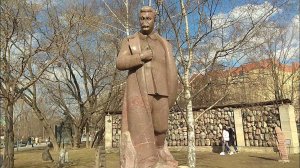 Памятник Сталину в полный рост в Москве