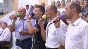 Смотрю я на Христа – и верою живу / Песня