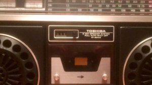 Винтаж 70-х годов Toshiba BomBeat 14 Радиокассет Boombox Ghetto Blaster AUX Rare!-Япония-1978-год