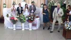 Очень креативный тост от родителей на свадьбе