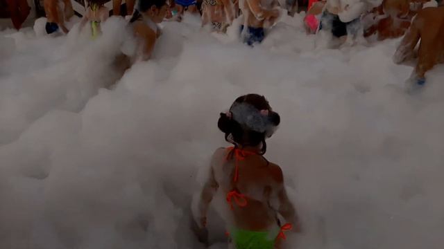 ДЕТСКАЯ ПЕННАЯ ВЕЧЕРИНКА.ЛАЗАРЕВСКИЙ. смотреть онлайн