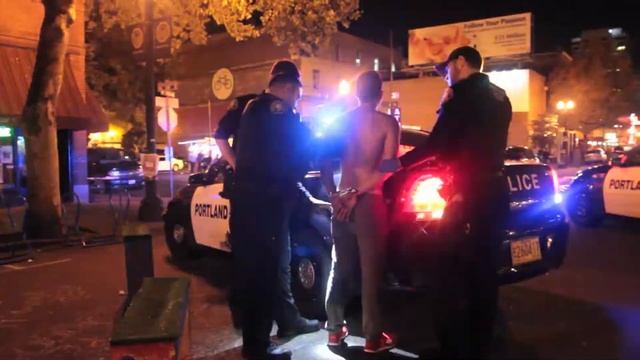 Arrested outside the Kit Kat Club смотреть онлайн