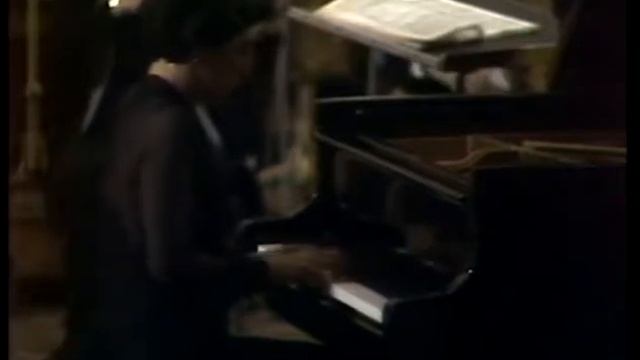 Eteri Andjaparidze plays Rachmaninoff Piano Concerto No. 3 смотреть онлайн