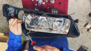 Замена штатных галогеновых линз на биксеноновые линзы  на автомобиле Honda Accord CL9