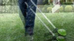 Звук ручной газонокосилки. Привет соседям!The sound of a hand-held lawn mower.Hello neighbors