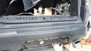 How to remove Range Rover Sport L494 rear bumper