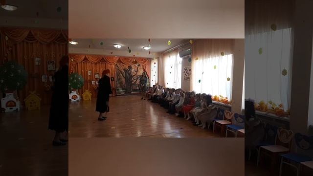 12 гр "Светлячки" прошёл утренник "Чудная пора осень" посвященный чудесном времени года осени смотреть онлайн