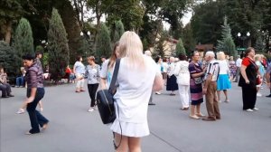 ЧАЙ ЧАЙ ВЫРУЧАЙ,ВСПОМНИЛОСЬ МНЕ