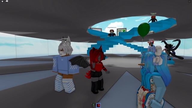 Natural Disaster With POLLY And Her FRIENDS! (Roblox) смотреть онлайн