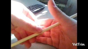 Как японцы едят палочками?