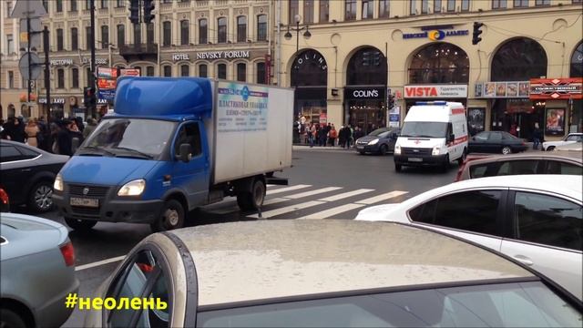 Угол Невского проспекта и улицы Маяковского смотреть онлайн