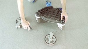 Stokke xplory: замена передних колес