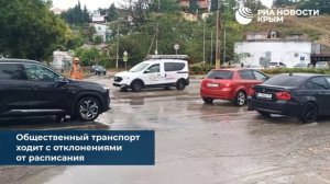 В Севастополе из-за непогоды прорвало ливневую трубу.