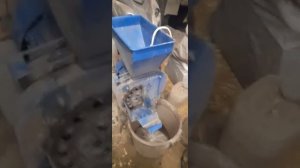это прорыв, не берите кормоизмельчитель зубр 2в