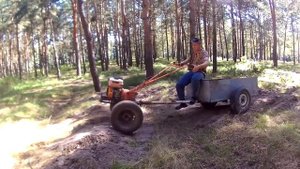 Мотоблок по бездорожью