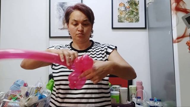 Как сделать Цветок из одного длинного воздушного шарика ШДМ.