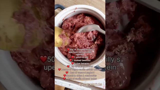 Red Velvet Super Berry Baked Oats *Lean with Lilly* Lilly Sabri (SO GOOD!) hidden veg | Jengoesnuts смотреть онлайн