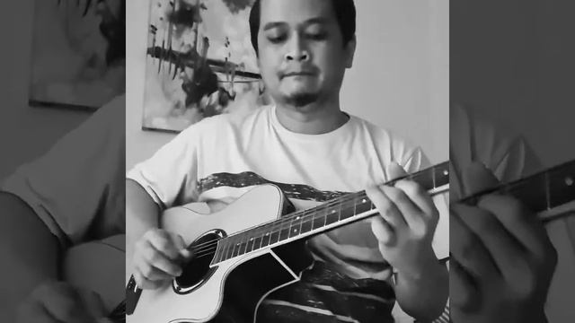 Yngwie Malmsteen - Far Beyond The Sun l Guitar Accoustic Cover смотреть онлайн