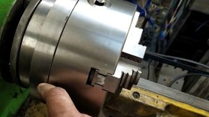 Установка патрона 200 мм на ит 1 м