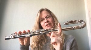 Tiny Toots Flute Lesson - Parent Help Video #2 - Where to put your fingers!