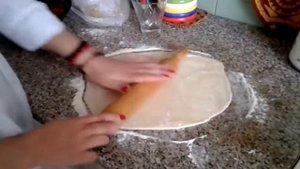 ВАРЕНИКИ С КЛУБНИКОЙ