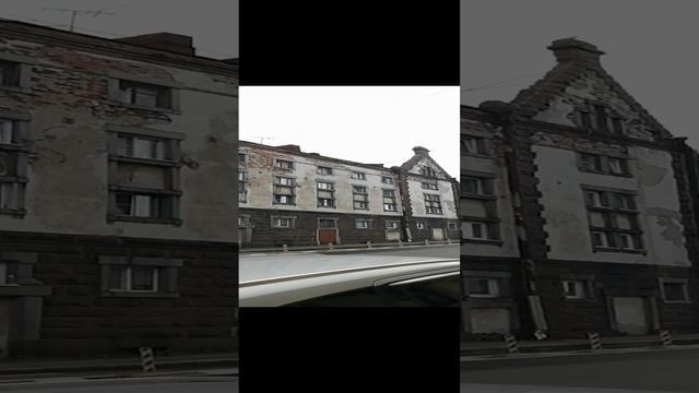 Прогулка по Выборгу. Выборгская улица, дом 1- Ведьмин дом (дом-утюг)