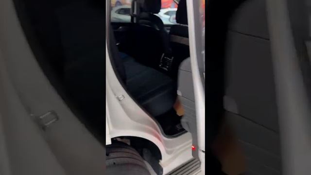 "Идеальный автомобиль под заказ: эксклюзивные модели, индивидуальный подбор и надежная доставка!"