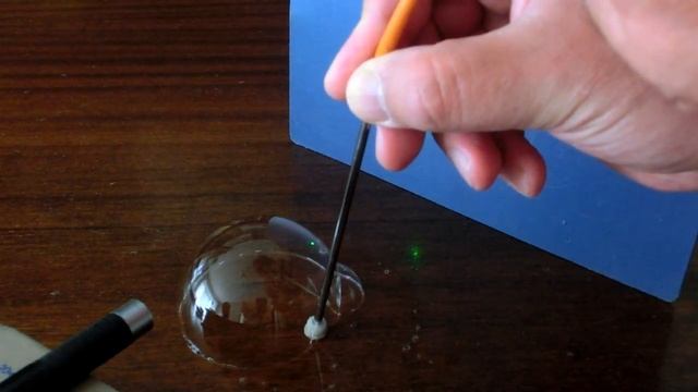 Луч лазера в мыльном пузыре ● 2 смотреть онлайн