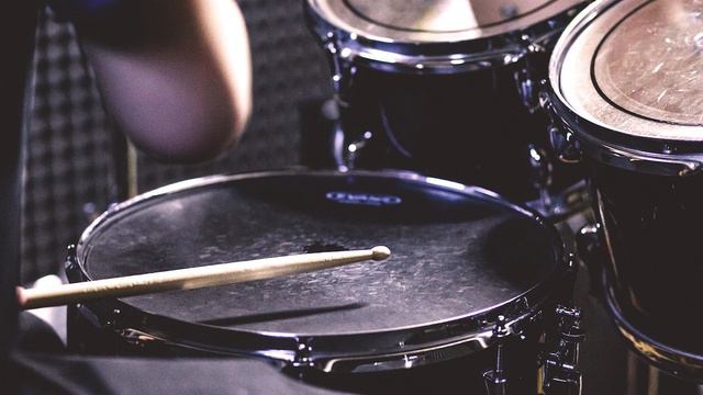 95 bpm rumba groove congas latin rhythm backing track смотреть онлайн