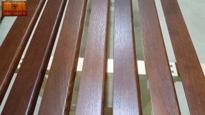 Плинтус из натурального дуба, покраска мербау.