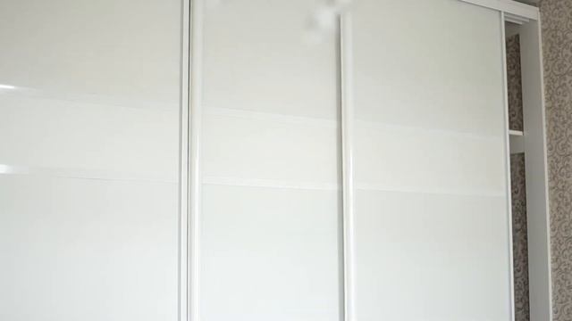 Шкаф купе: три двери, три секции – RestMebel.ru смотреть онлайн