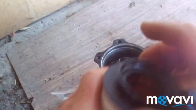 Замена топливного фильтра на Volkswagen Caddy 1.9 tdi смотреть онлайн