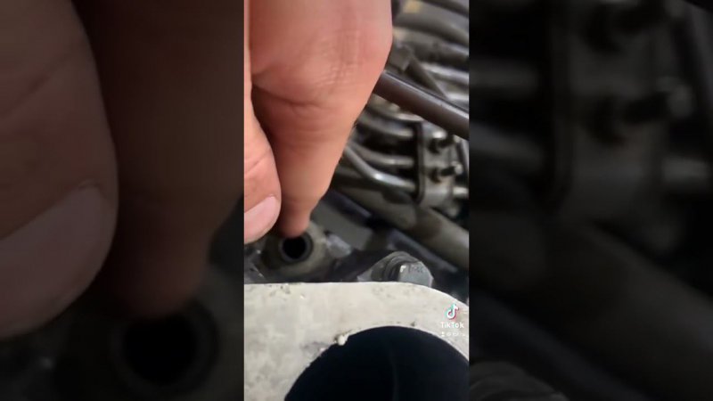 Как достать залом из блока? Лайфхак