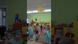 Головами покиваем, носиками помотаем... Детская песенка зарядка