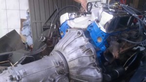 MOTOR FORD V8 302 Incredible Sound
