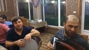 Худуц-даргинская песня в кругу друзей