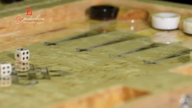 Нарды из янтаря "жемчужина востока", великолепный подарок от LuxPodarki.ru смотреть онлайн