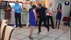 Зажигательные танцы! Танцуют все! Танцевальная музыка для танцев. Прикольные танцы!