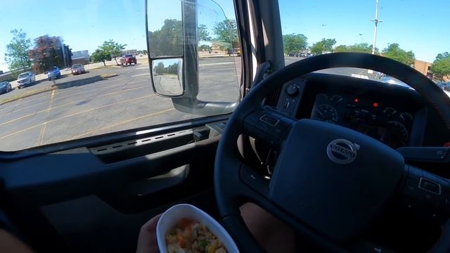 Влог Дальнобойщика из Америки \ Работаю на границе с Канадой\ Работа CDL смотреть онлайн