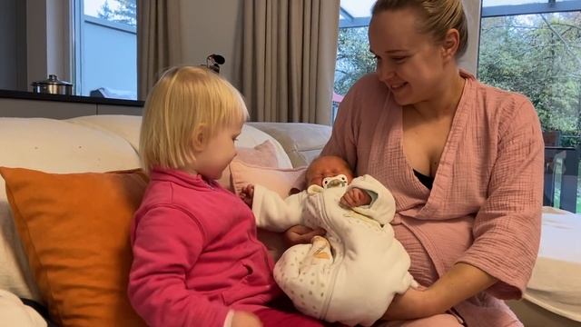 Знакомство Сестры и Брата. Как назвали сына? Настя болеет! Буду ли кормить тандемом двоих? смотреть онлайн