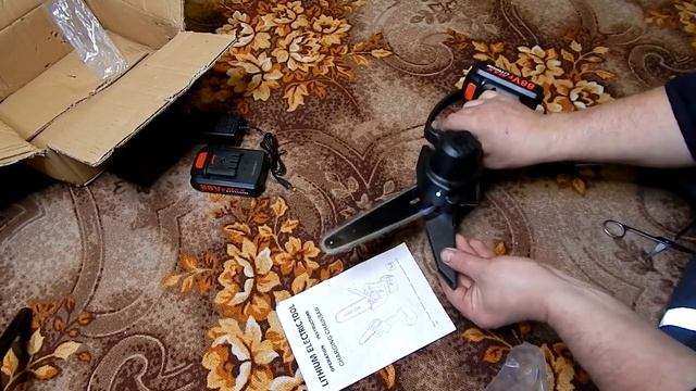 Мини-пила цепная аккумуляторная