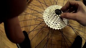 Установка кассеты ( задних звезд ) на колесо велосипеда MTB маунтинбайка. Смазка и затяжка барабане