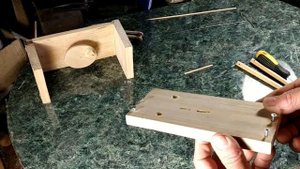 Как сделать Механическую поделку из дерева Гимнаст на перекладине, своими руками