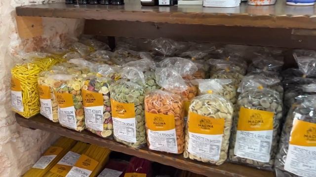 ИТАЛИЯ СЕГОДНЯ?ПЬЮ В КУРЯТНИКЕ ?? АЛЬБЕРОБЕЛЛО смотреть онлайн