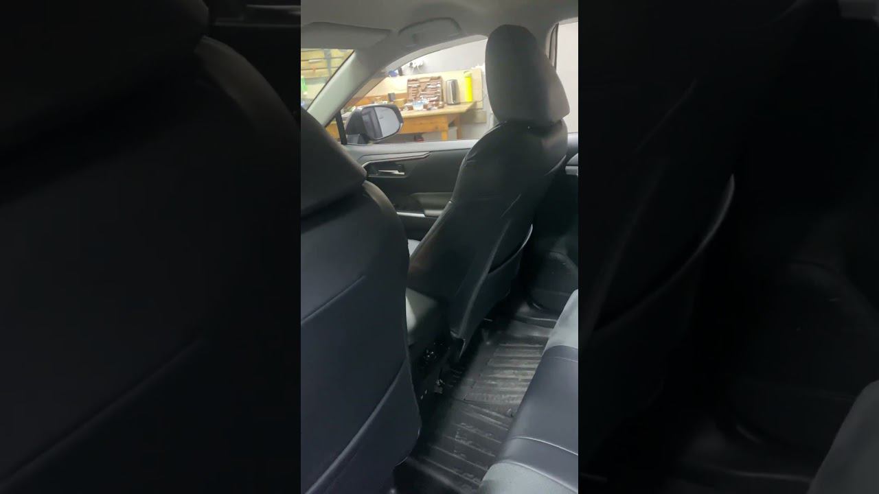 Toyota RAV4 чехлы с эффектом замши / алькантара JAPAN