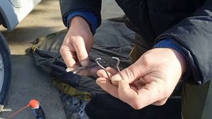 Замена топливного фильтра на Гранте.