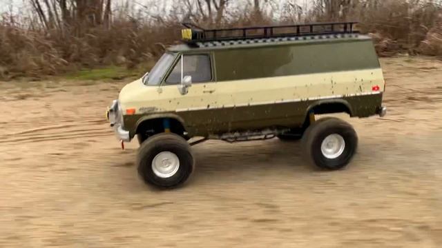 RC4WD Crawler 4x4 Axial RC Chevy G20 #4x4 #crawler #chevy #3d #rc4wd #axial