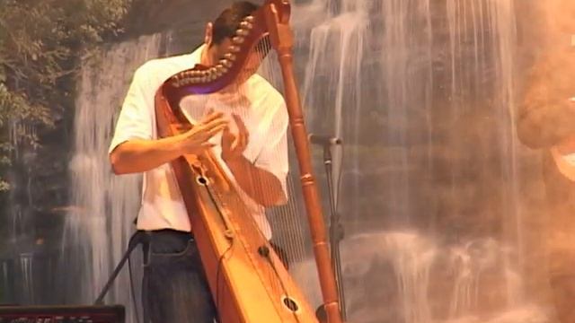 MILENA BENITES EN CONCIERTO смотреть онлайн